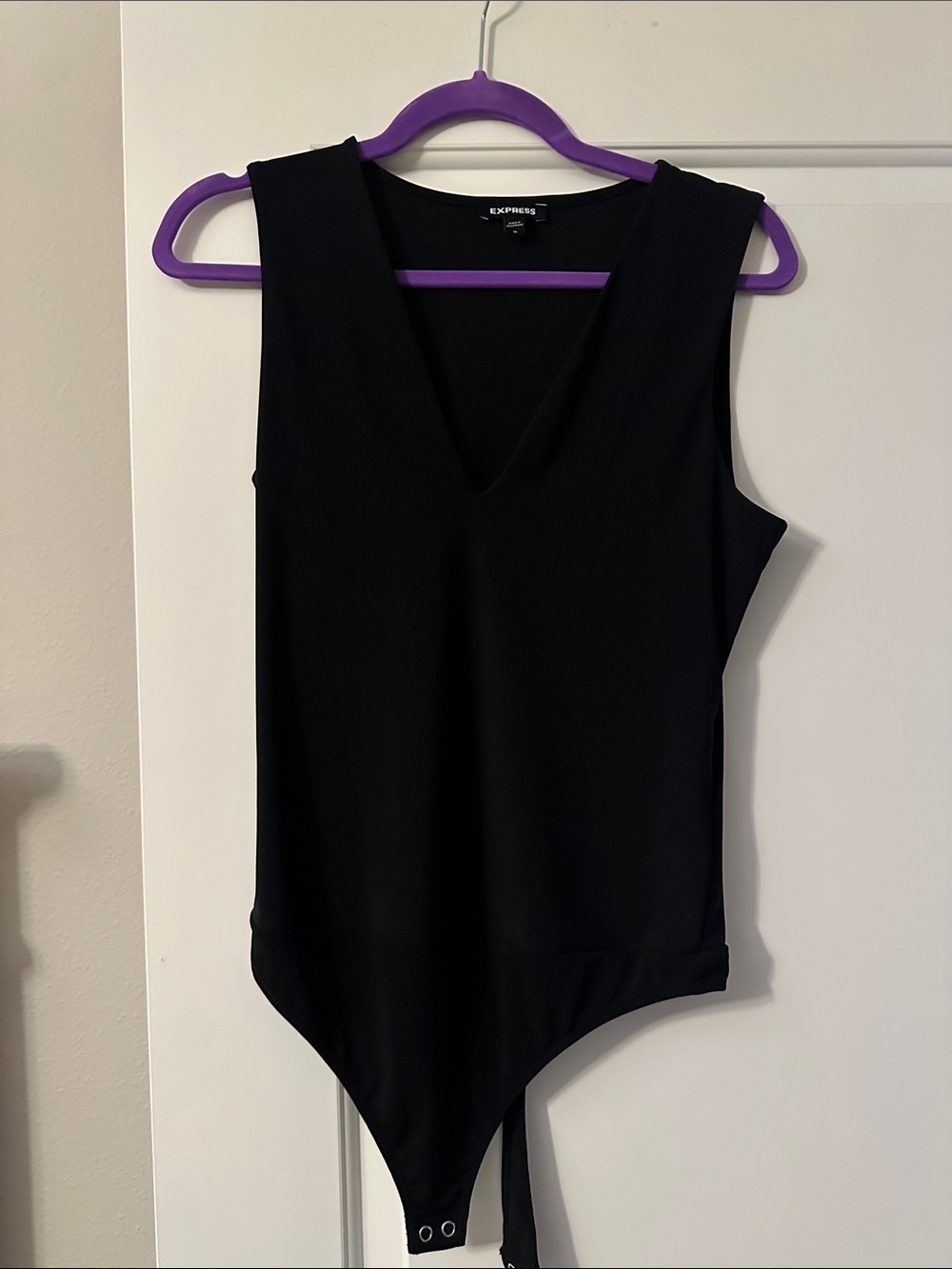 Express Black V-Neck Sleeveless Bodysuit NWOT